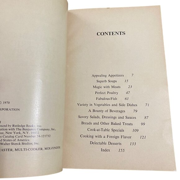 Vintage 70s Sunbeam Portable Electric Cookery Book Multi Cooker Frypan Recipes - Picture 6 of 9